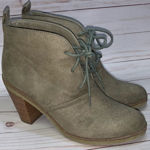 American Eagle Ankle Boots
